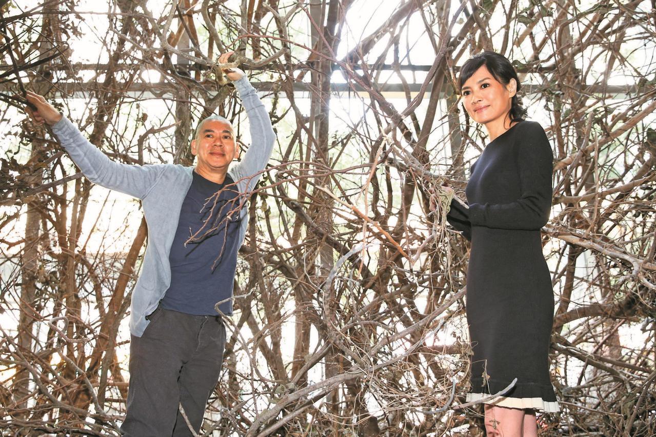 陳湘琪(右)和導演蔡明亮合作多部電影。本報資料照片