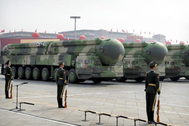中共從來沒有停止研發核武能力，美國從川普政府開始，就希望能夠把中國大陸拉入新一輪的戰略協定談判。圖為中共東風-41洲際彈道飛彈。美聯社