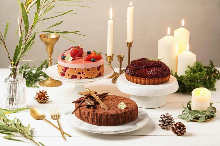 珠寶盒點心坊共計推出19款聖誕甜點，包括有國王餅、咖啡樹輪慕斯等經典甜品。圖／b...