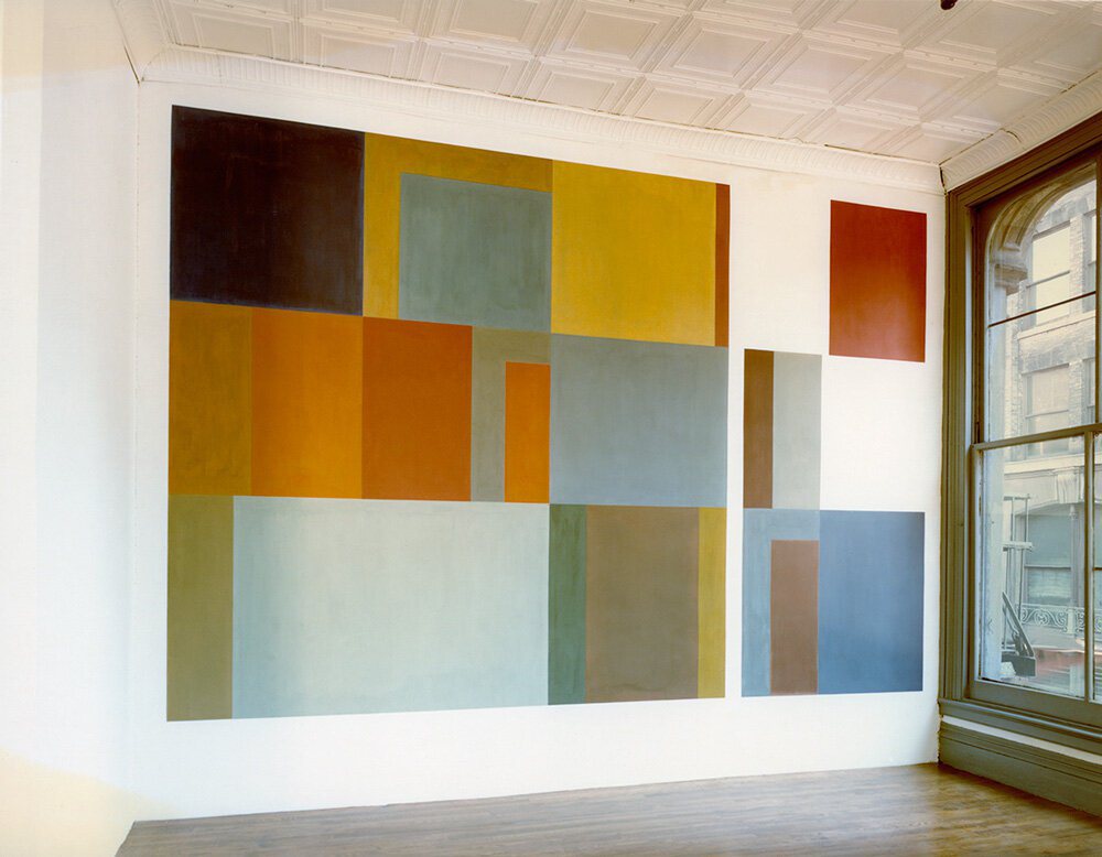 諾夫羅斯最知名的作品，是70年代組合大型色塊的壁畫，使用L型構圖及大色塊的元素，...