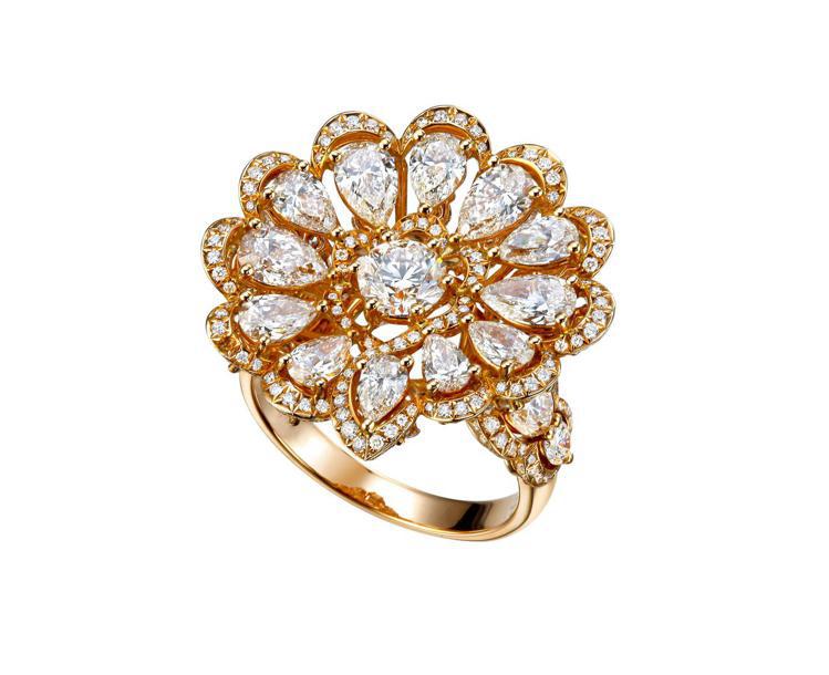 Precious Lace珍愛蕭邦系列玫瑰金鑲鑽戒指，183萬元。圖／蕭邦提供