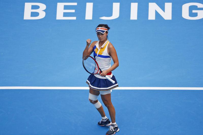WTA因彭帥事件即刻起暫停在中國收益豐厚的賽事，消息一出，現任和退役球員紛紛力挺WTA的決定。 美聯社