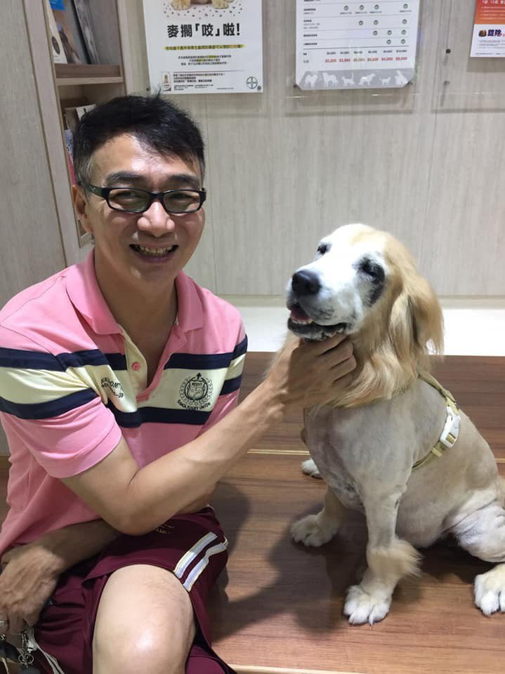 今年56歲的瓊瑤劇演員馮光榮捲入勾搭人妻官司，他表示民事已獲判不起訴。圖／摘自臉書