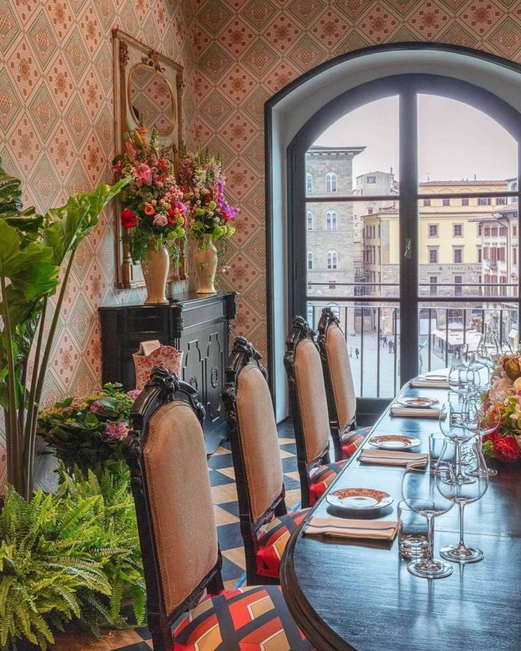 Gucci宣布將於2022年春季於首爾梨泰院開幕全球第4家Gucci Osteria餐酒館。圖／取自IG@dispatch_style