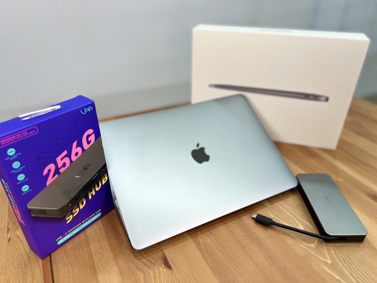 STUDIO A「雙12返場跨年慶」，於官網選購MacBook Air系列，可以...