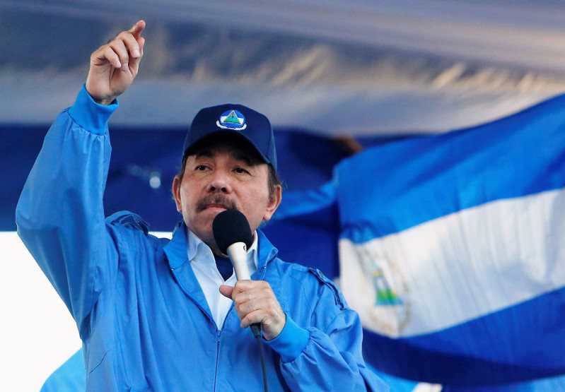 尼加拉瓜政府宣布與中華民國斷絕外交關係。這是尼國史上第二次與中華民國斷交，兩次相隔36年，都發生在奧蒂嘉主政期間。美聯社