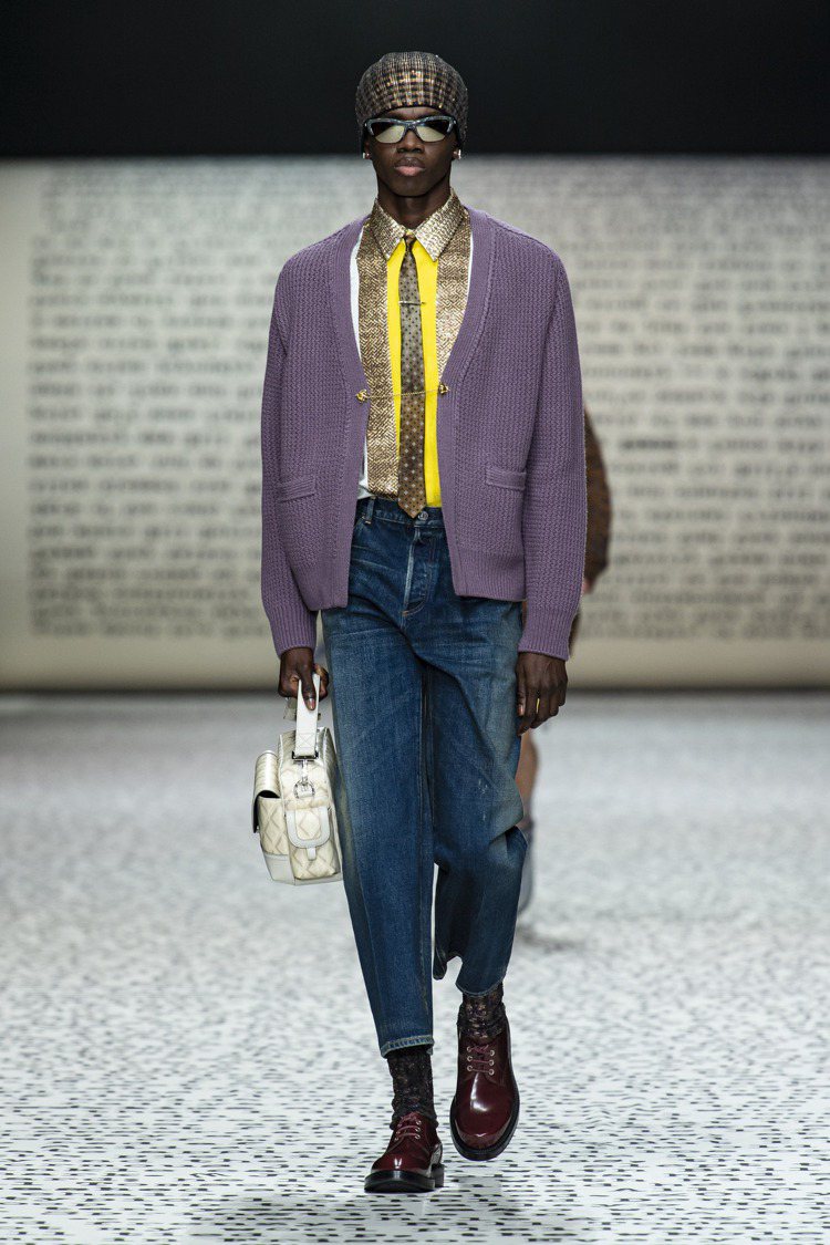 Dior 2022秋季男裝造型，展現顏色搭配的巧思。圖／Dior提供