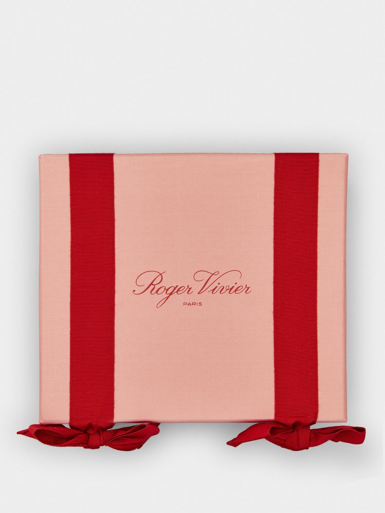 Roger Vivier耶誕珠寶盒，58,000元。圖／迪生提供