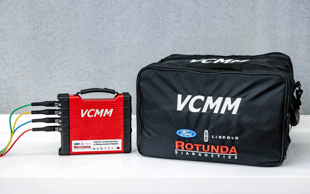 Ford VCMM 診斷儀器較業界先進，其結合四向示波器、數位萬用電表、訊號轉換...