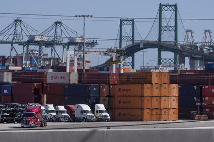 美國港口卡車運輸協會認為美西塞港情形惡化。美聯社