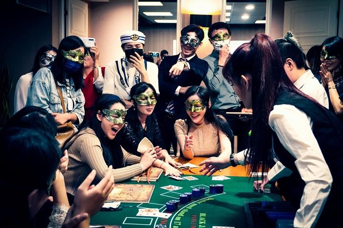 虛擬賭城遊戲,讓賓客彷彿置身拉斯維加斯,玩得超嗨。 揚藝美學診所/提供