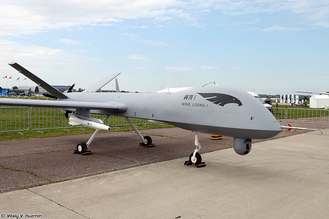 中國許多公司以MQ-9為本，發展其無人機體系，例如彩虹、翼龍、飛鴻等系列無人機，並銷往中東等第三世界國家。圖為中國翼龍無人機。 圖／維基共享