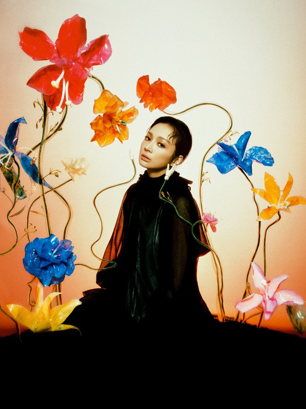 Faye詹雯婷推出新專輯「Faye詹雯婷 在雲彩上跳舞 嘰嘰喳喳」。圖／亞神音樂