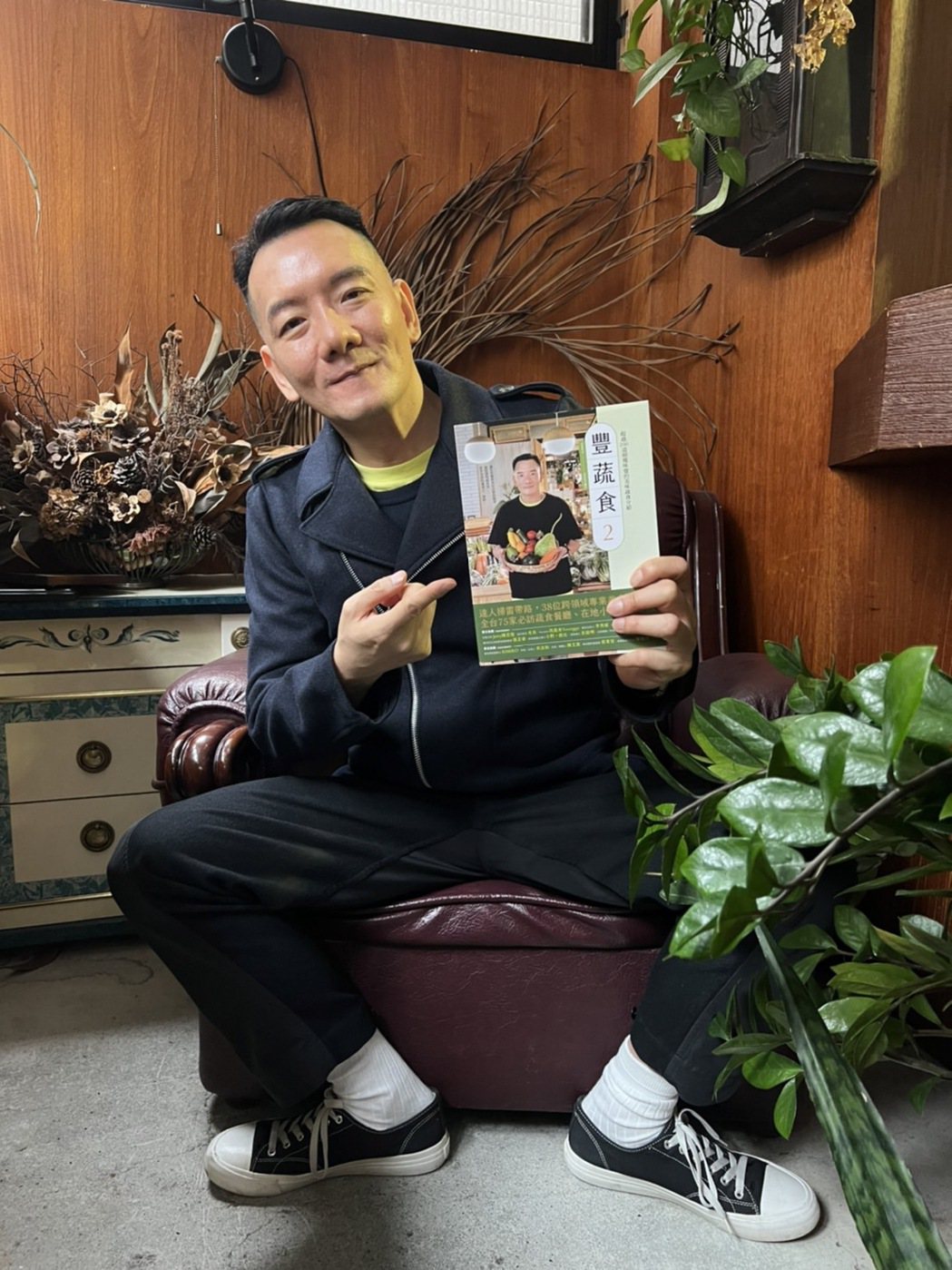 種子音樂創辦人田定豐21日舉辦新書「豐蔬食2」記者會。記者許晉榮／攝影
