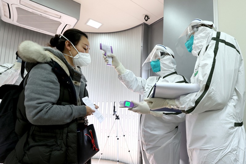 中國大陸各地入境檢疫規定略有不同，各城市連解隔離前的核酸檢測規範也有所不同，圖為圖為北京首都國際機場T2航廈。新華社