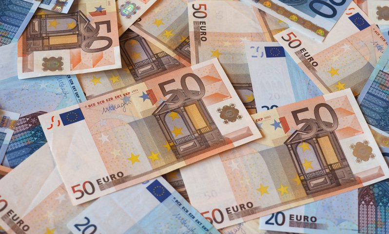 欧元纸钞和硬币在欧洲民间流通已经20个年头，许多人却仍认为这个单一货币是造成物价上涨的元兇，尽管诸多证据都证明事实恰恰相反。示意图／Ingimage(photo:UDN)