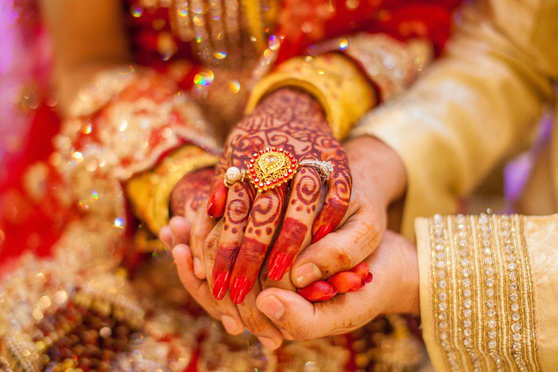 印度国会人民院拟立法将结婚年龄从18岁调至20岁，消息传出后引发结婚潮。示意图／ingimage(photo:UDN)
