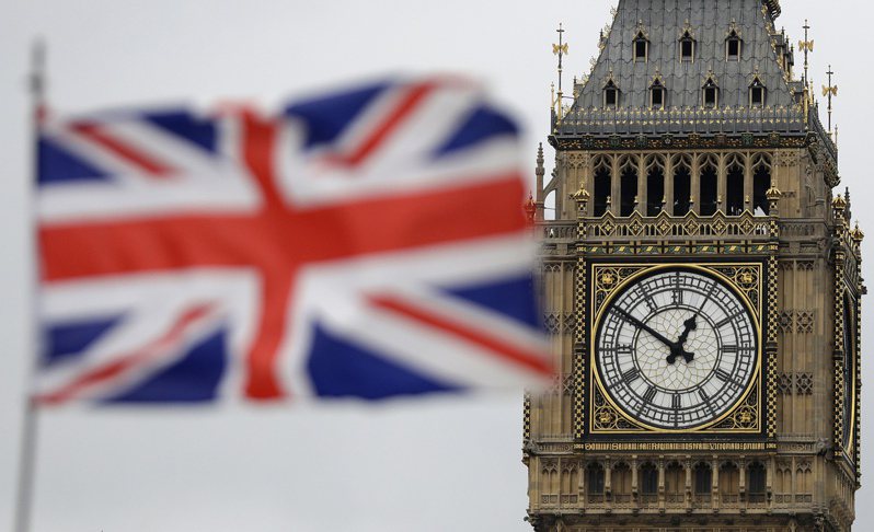 自从一年前英国脱欧过渡期结束以来，英国正在经受预料中的挫折。 美联社(photo:UDN)