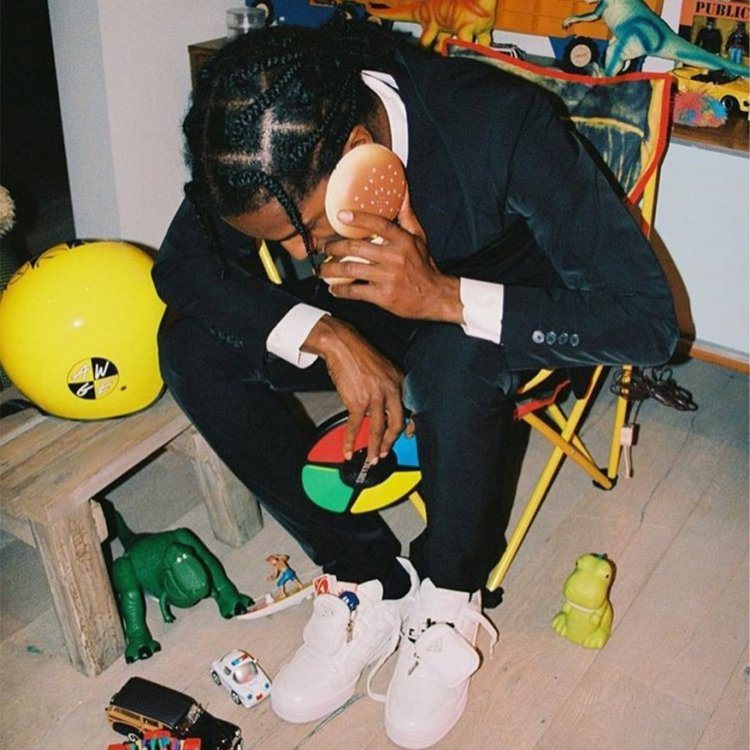 之前A$AP Rocky就曾搶先在個人社群平台上展示過這雙鞋。圖／摘自IG