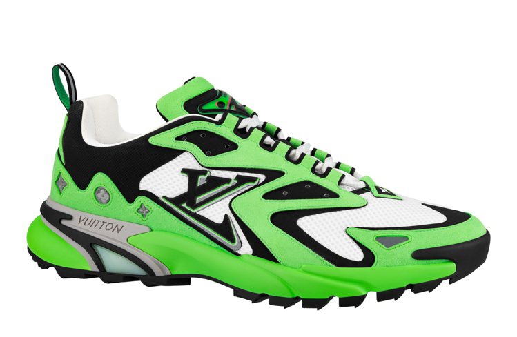 LV Runner Tatic系列鞋款，40,800元。圖／路易威登提供