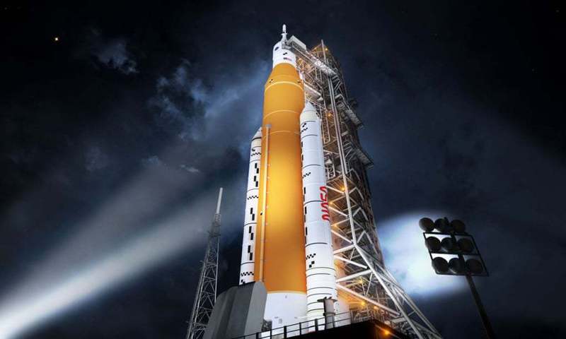 NASA設計的史上最強大火箭「太空發射系統（Space Launch System，簡稱SLS火箭）將於2月發射。圖／截自NASA官網