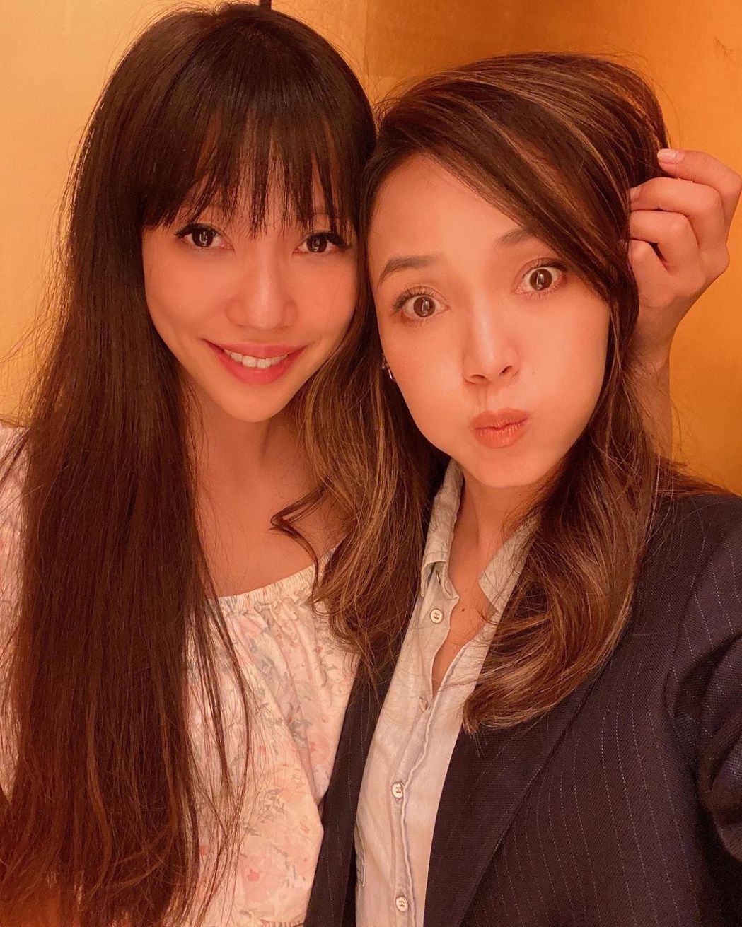 李靚蕾與侯佩岑。 圖／擷自instagram。