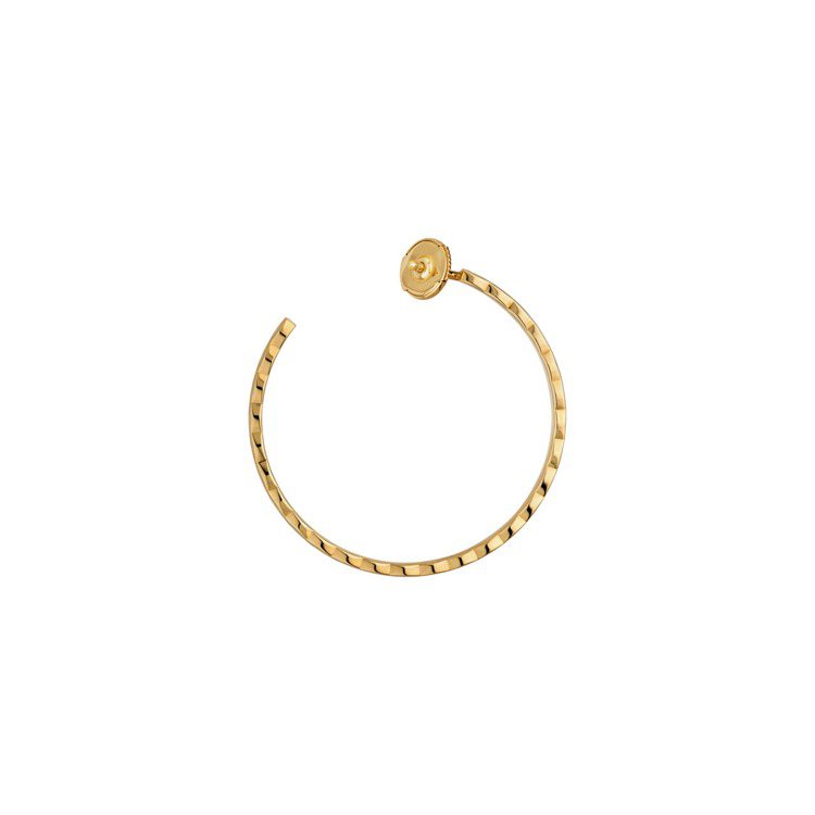 COCO CRUSH圈式耳環，18K黃金，一對16萬4,000元。圖／香奈兒提供