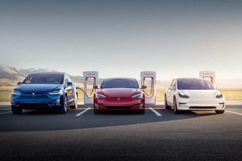 「電動車」網路搜尋排行榜 Tesla壓倒性獲勝