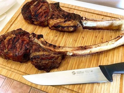 SANELLI AMBROGIO義大利山里尼 專業切肉刀。  郁選國際／提供