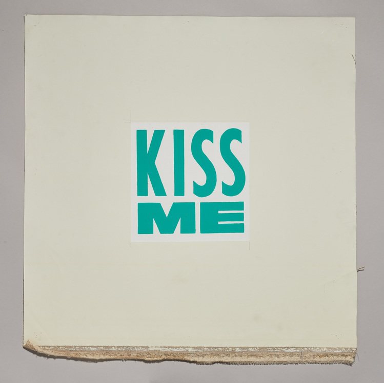 美國紐約藝術家柯堤斯庫里格為Tiffany打造的宣示文字Kiss Me。圖／Ti...