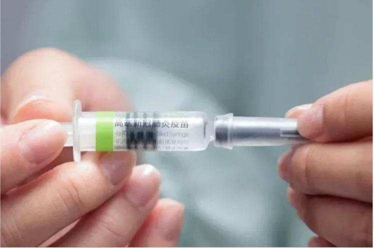 因應接種高端疫苗需求，北市增開量能從原7200人接種量增加至8900人。本報資料照片