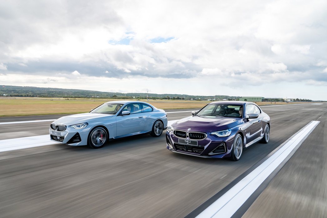 全新世代BMW 2系列Coupé雙門跑車用熱情實現駕馭樂趣，卓越的操控性能迎鋒而...