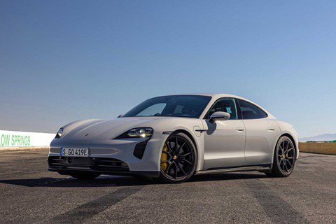 <u>Porsche 911</u>年度差點被Taycan超車！　銷售一哥還是休旅嗎？