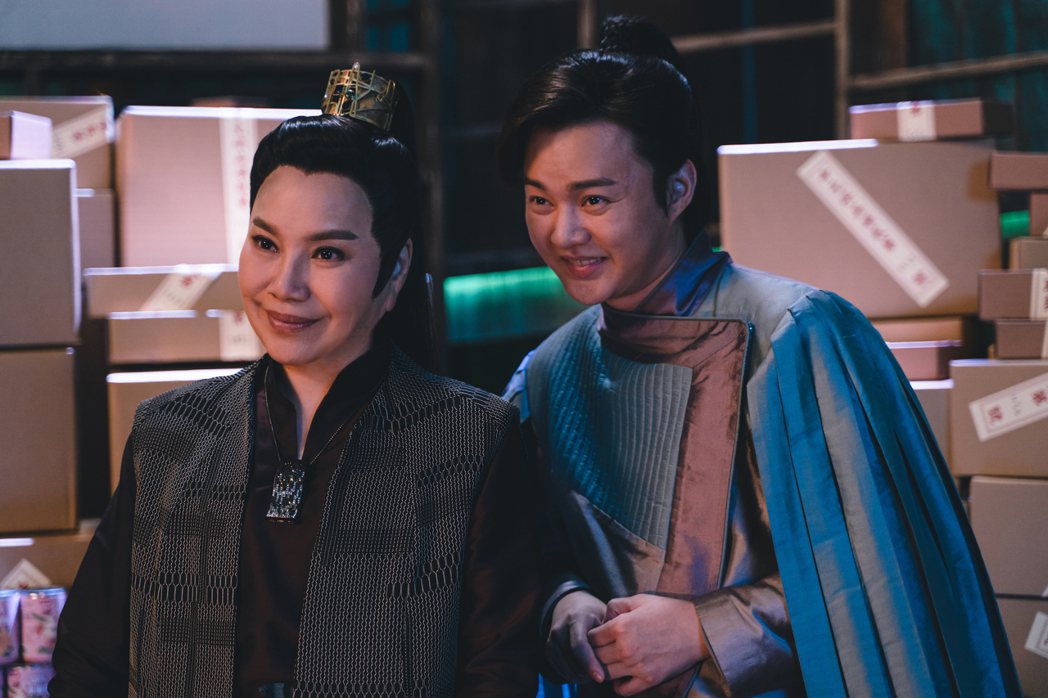 唐美雲（左）、許富凱主演的「孟婆客棧」受年輕族群喜愛。圖／公視台語台提供