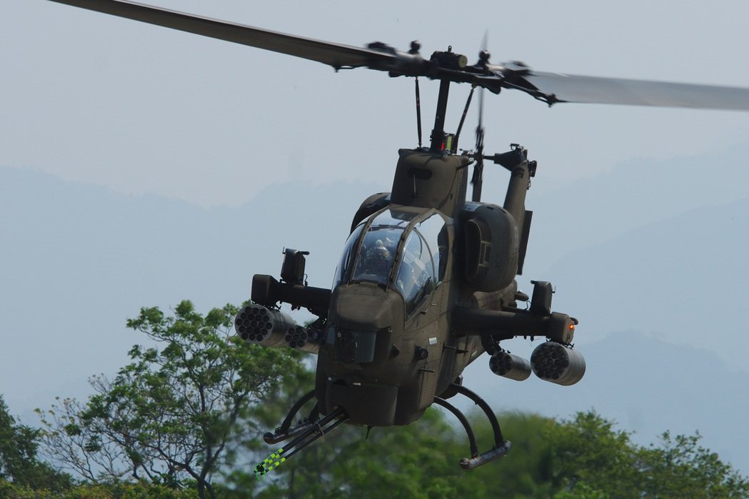 AH-1W超級眼鏡蛇武裝攻擊直升機。 圖／聯合報系資料照