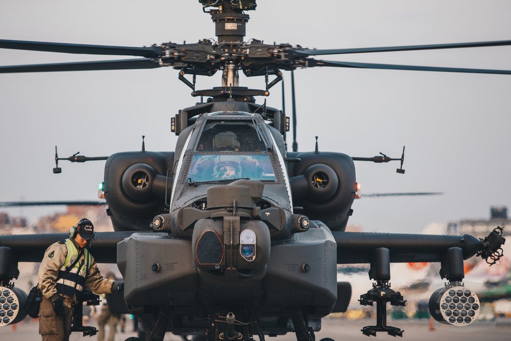 AH-64E阿帕契武裝攻擊直升機。 圖／軍聞社