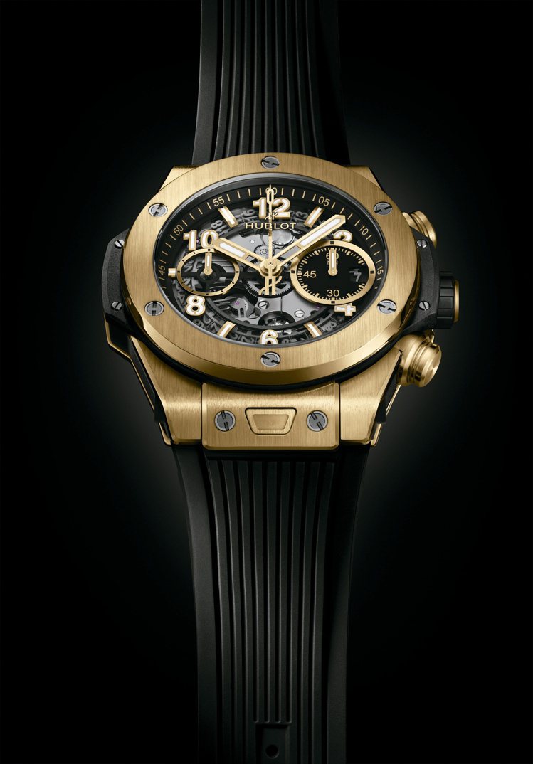 Big Bang Unico黃金計時腕表，42毫米緞面及拋光18K黃金表殼、MHUB1280自動上鍊飛返計時機芯配導柱輪，114萬2,000元。圖／宇舶表提供