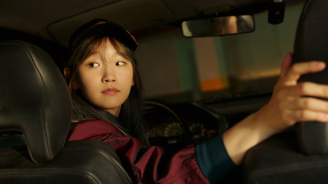 曾在《寄生上流》中演出的朴素丹，在電影《極速快遞》中擔任女主角。圖／車庫娛樂提供
