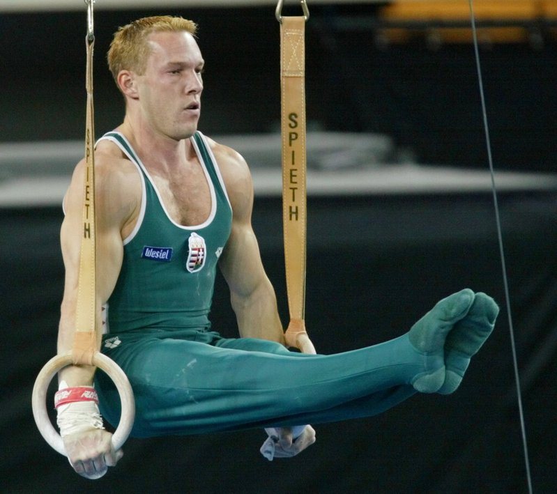 2000年雪梨奧運男子吊環金牌得主、匈牙利選手喬拉尼因感染新冠肺炎病逝，享年51歲。 美聯社