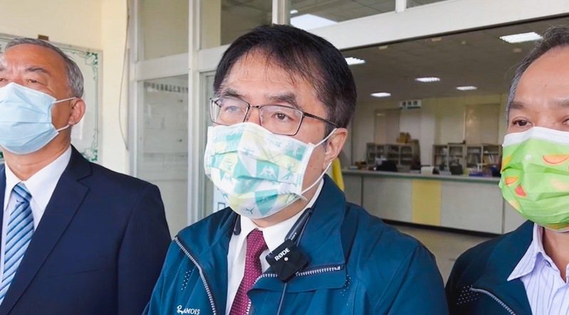 台南市長黃偉哲今表示，去年針對實聯制沒落實，台南依照傳染病防治法開出3百多張罰單。記者鄭維真／攝影