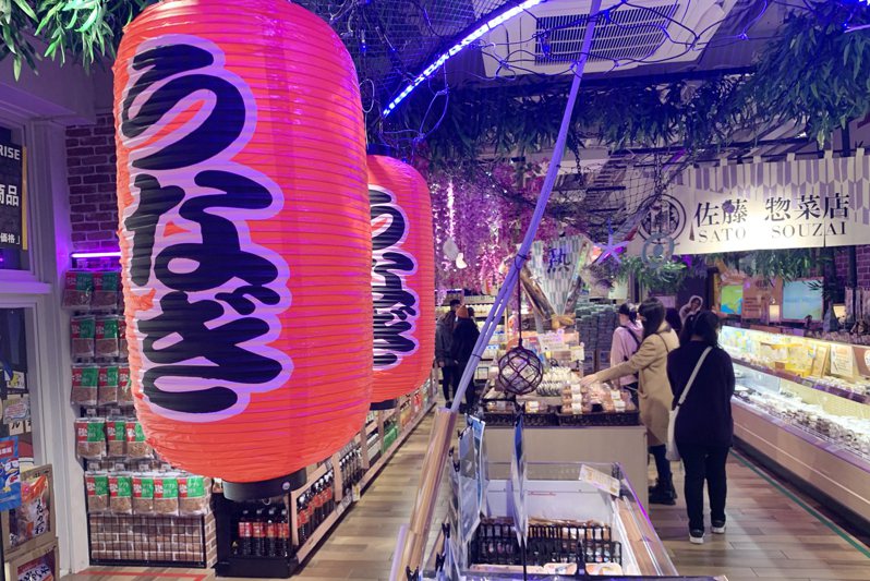 民進黨政府決定開放福島5縣食品輸台後，現行對日本食品的嚴格標示及抽檢規定是否跟著鬆綁，是一大重點。圖／聯合報系資料照片