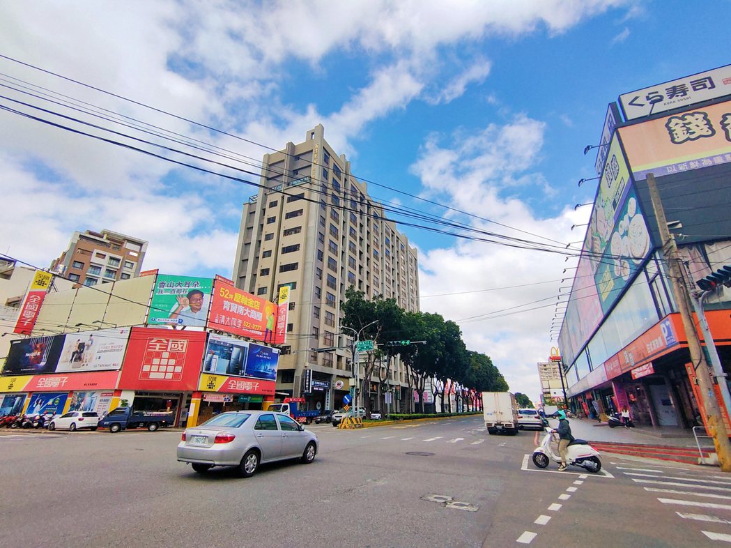 新竹市經國路牛埔商圈成屋CP值高，成為外來就業者的首選。信義房屋／提供