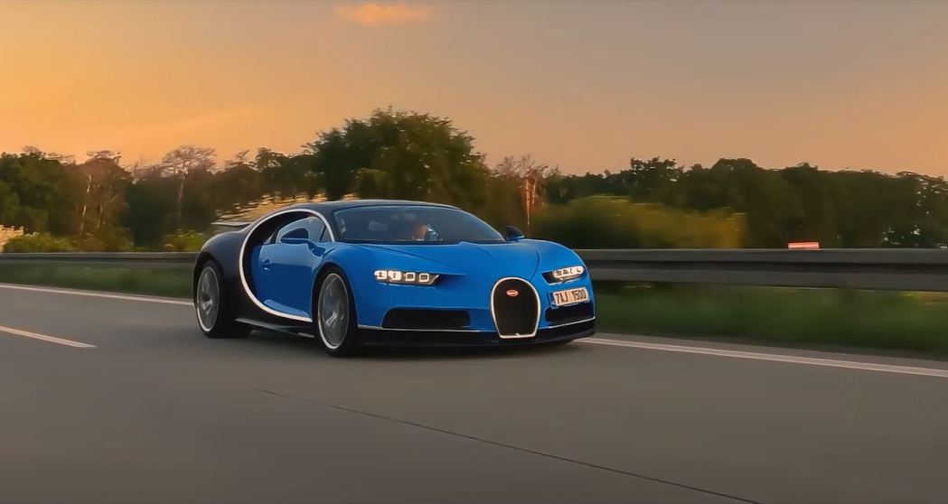 Bugatti Chiron。 圖／截自Radim Passer影片