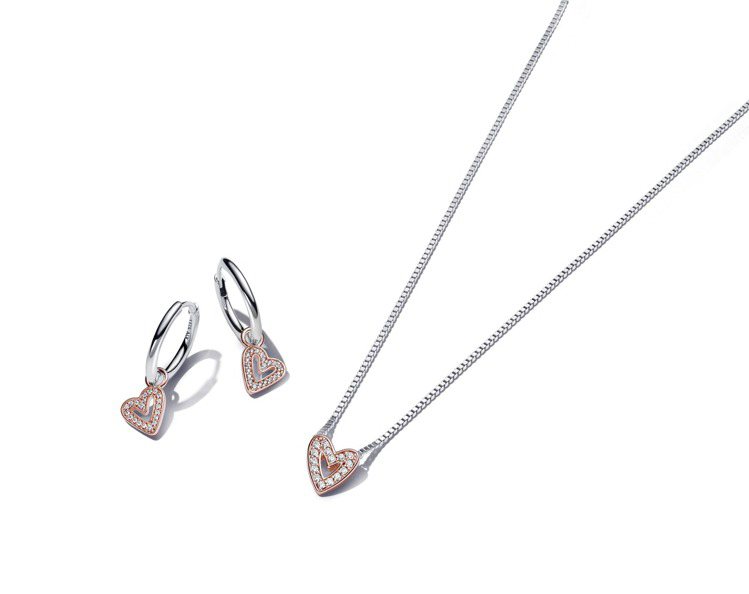 手繪愛心項鍊耳環套組，原價5,360元；套組優惠價3,980元。圖／Pandora提供
