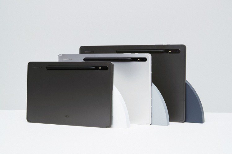 Samsung Galaxy Tab S8旗艦系列平板推出3種尺寸規格。圖／三星...