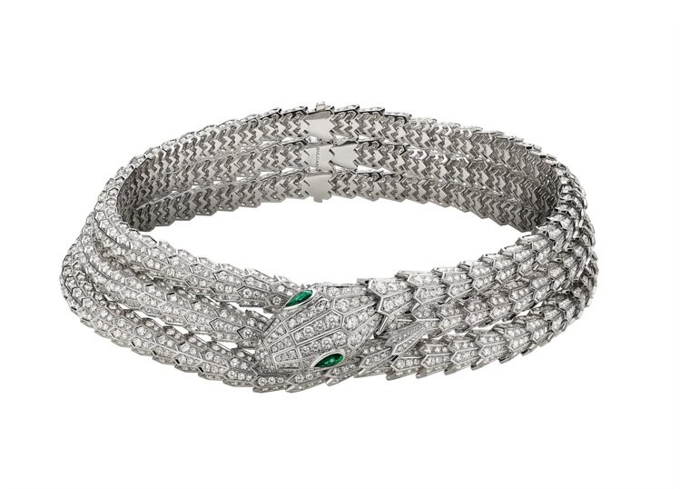 舒淇配戴的BVLGARI Serpenti系列頂級鑽石頸鍊，白K金鑲嵌鑽石，蛇眼...