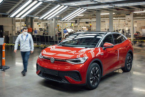 Zwickau廠區第六台純電動車！　全新Volkswagen ID.5純電跑旅正式投產