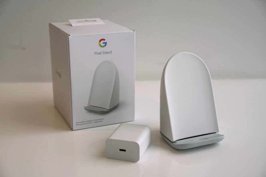 Google第2代Pixel Stand無線充電座正式在台上市，建議售價2,599元。記者黃筱晴／攝影
