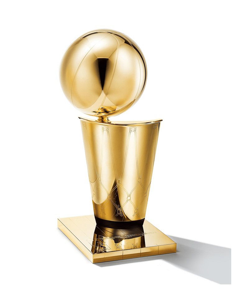 NBA歐布萊恩總冠軍獎盃。圖／Tiffany提供
