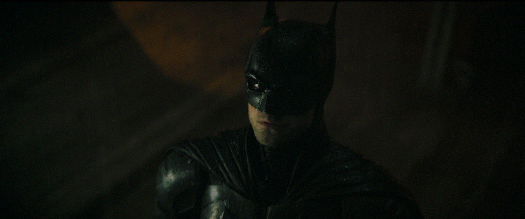羅伯派汀森的「蝙蝠俠」是剛初出茅廬的超級英雄。圖／華納兄弟提供